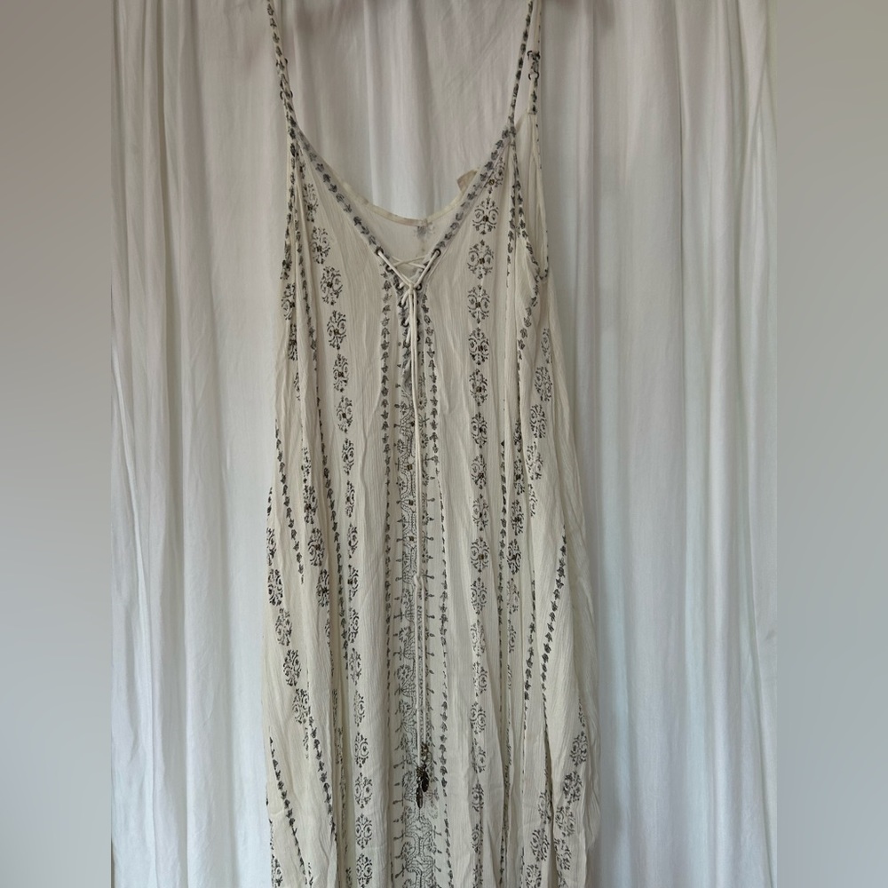 White boho maxi dress